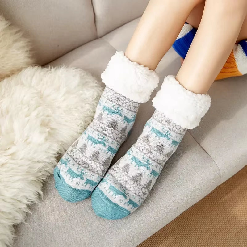 Snuggle Up in Style: Cozy Christmas Fuzzy Socks for Women - Warm, Non-Slip Slipper Socks for Ultimate Indoor Comfort and Perfect Gifting