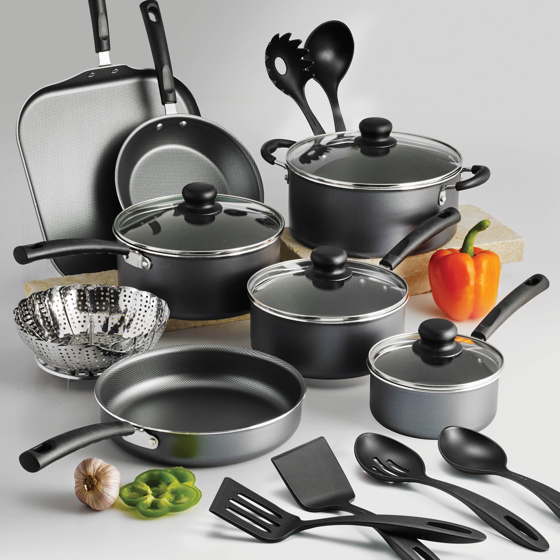 Upgrade Your Cooking Game with the Primaware 18 Piece Non-Stick Cookware Set in Stylish Steel Gray