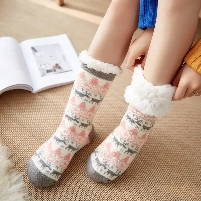 Snuggle Up in Style: Cozy Christmas Fuzzy Socks for Women - Warm, Non-Slip Slipper Socks for Ultimate Indoor Comfort and Perfect Gifting