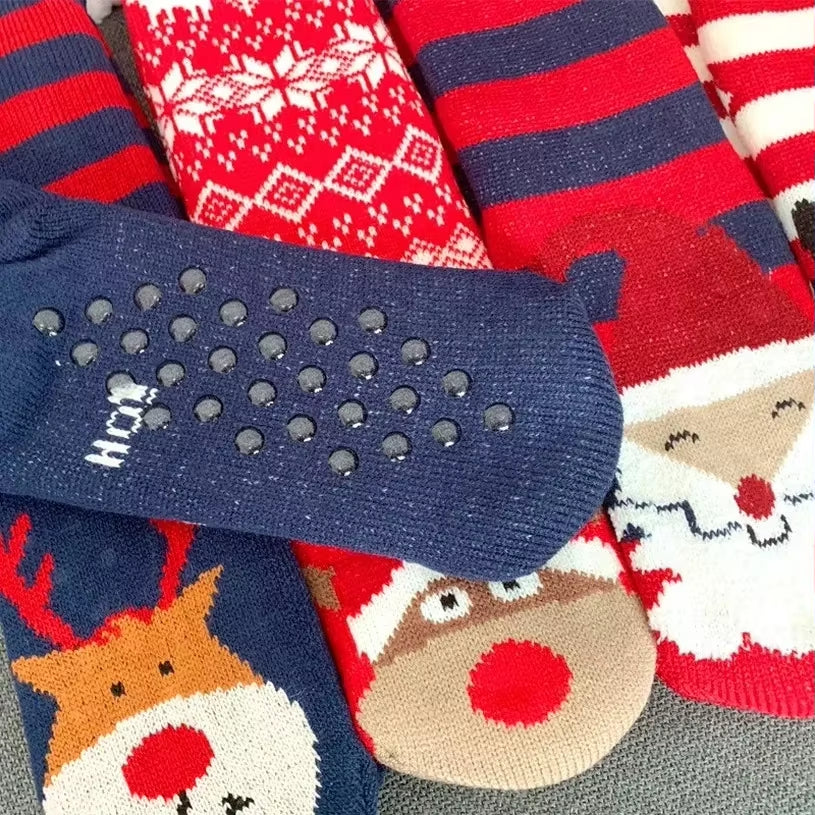 Snuggle Up in Style: Cozy Christmas Fuzzy Socks for Women - Warm, Non-Slip Slipper Socks for Ultimate Indoor Comfort and Perfect Gifting